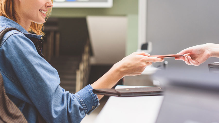 越南自 2023 年 8 月 15 日起向所有民族推出电子签证