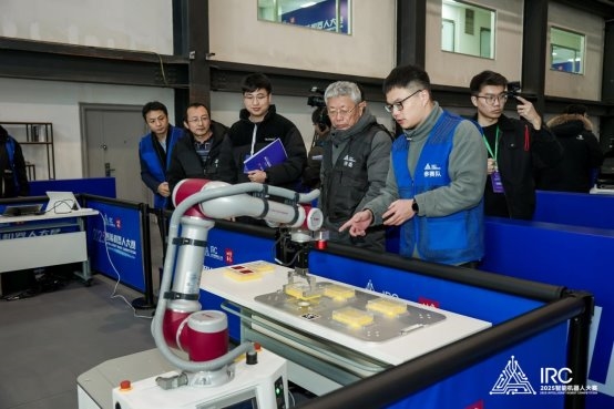 四大赛道沉浸式竞技！2025智能机器人大赛圆满收官(图3)