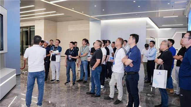 共探制造业数智转型新路径：携手奇摩 SmartX 走进邦彦 ——“云 PC 制造业数智化体验日”圆满收官(图1)