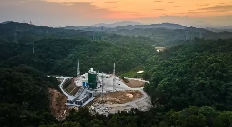 我国首型面向太空旅游的完全可重复使用飞行器：中科宇航力鸿二号亮相(图1)
