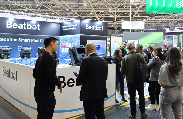 Beatbot 在 Piscine Global 2024 上引起轰动：彻底改变泳池护理机器人