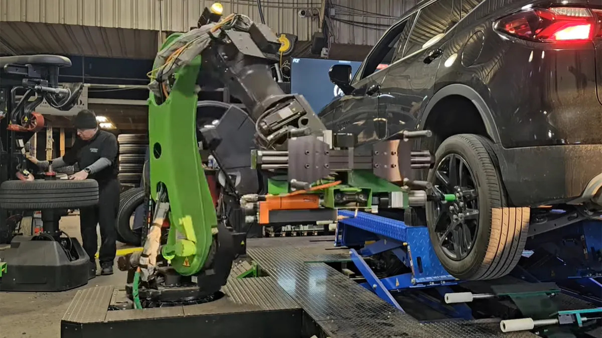 Automated Tire 推出 SmartBay，这是一个人工智能驱动的机器人平台，正在改变汽车服务中心