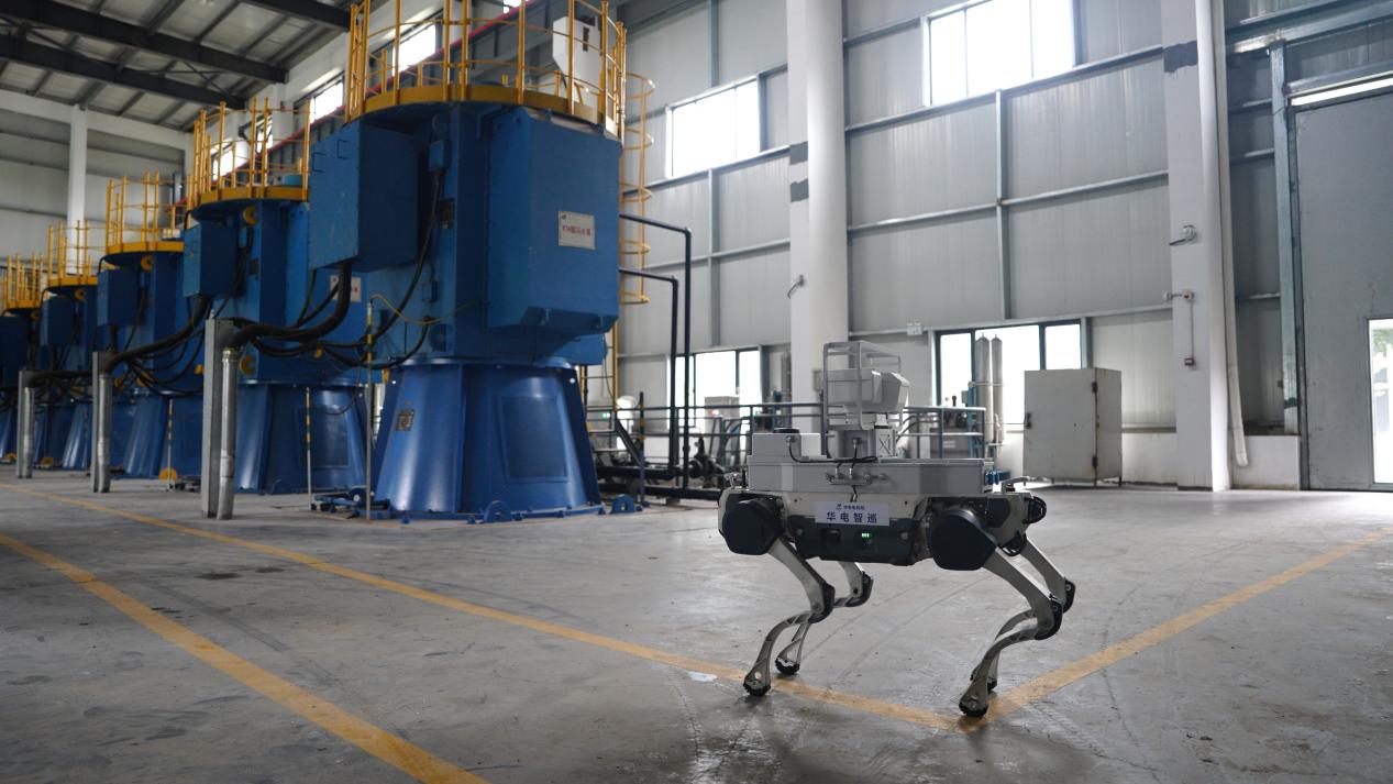 DEEP Robotics携手CHDER推出火电厂AI巡检机器人系统