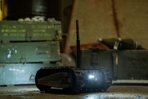 Teledyne FLIR Defense 在 SOF Week 上推出 FirstLook® 125 可投掷侦察机器人