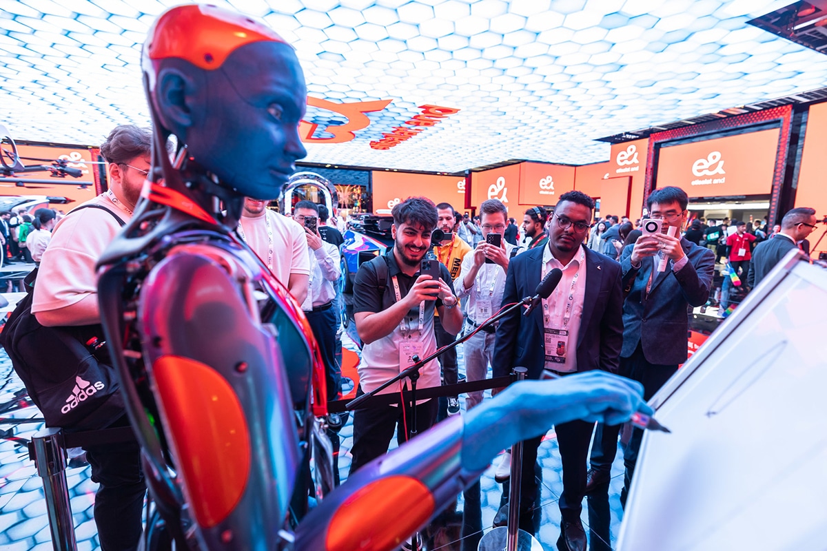 全球领导者齐聚迪拜 GITEX DIGI_HEALTH 5.0，探索人工智能驱动的医疗保健的未来