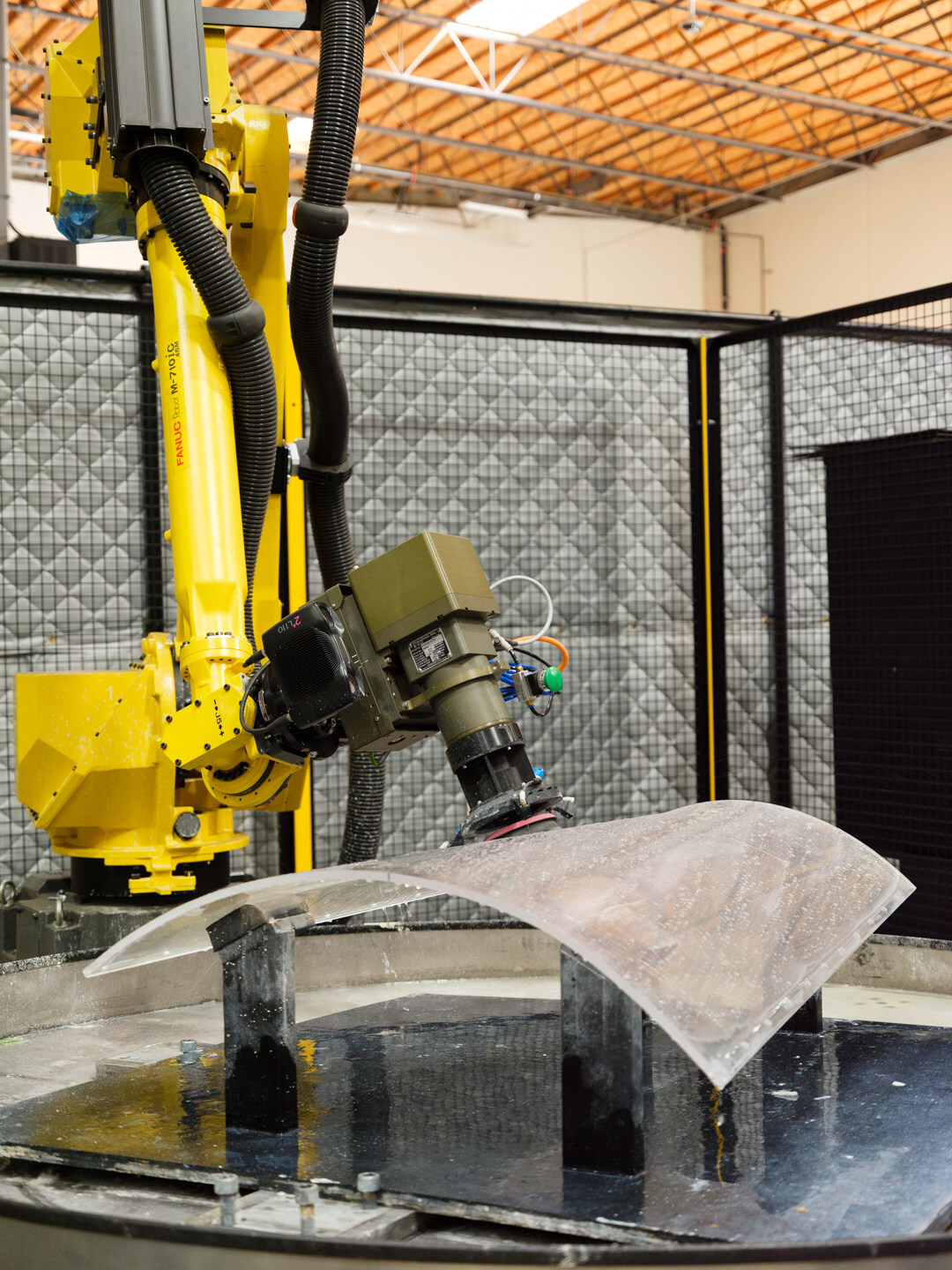 GrayMatter Robotics 赢得 AFWERX SBIR 二期合同，开发自主顶篷打磨系统