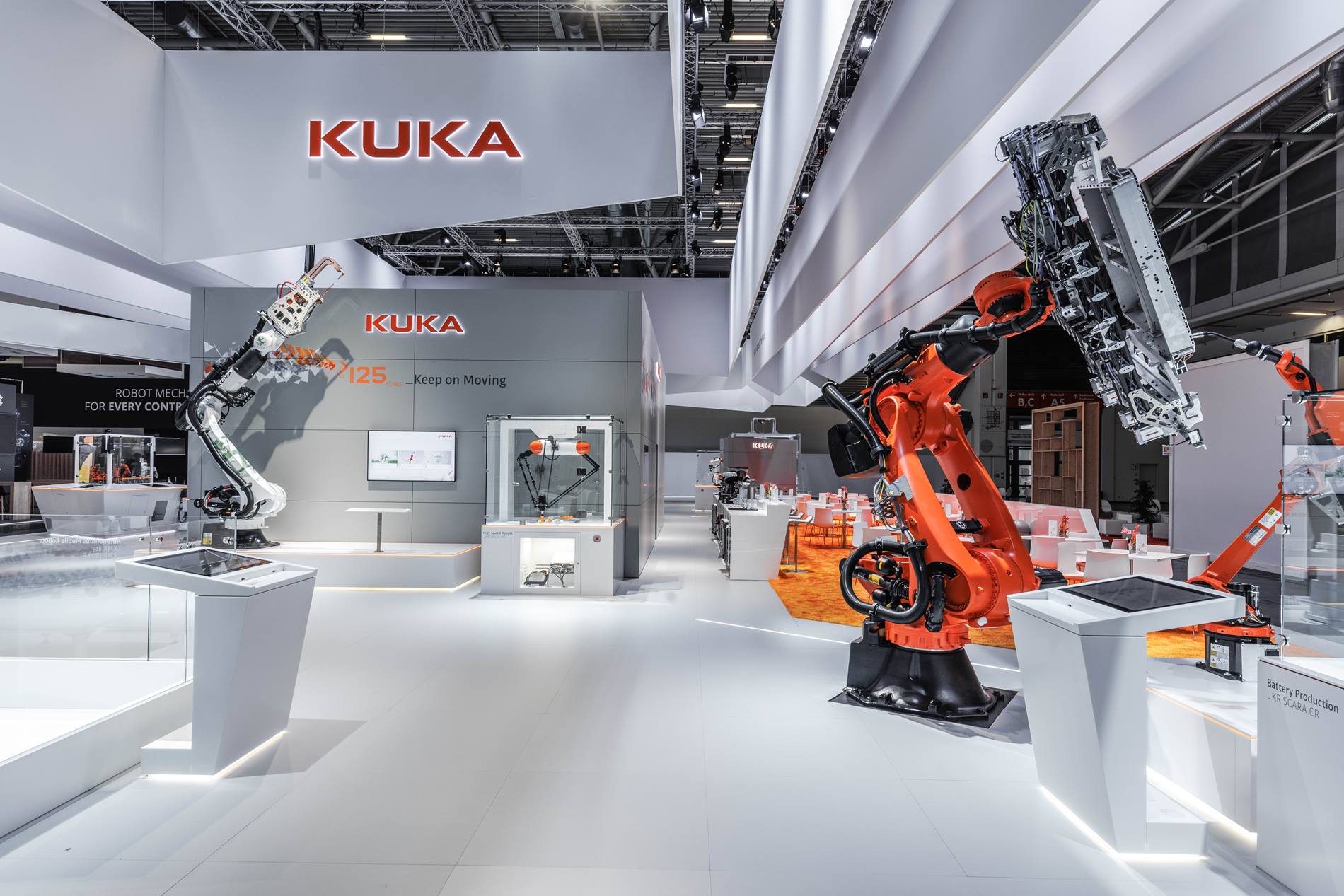 KUKA 在 2025 年自动化展会上通过机器人技术的突破使自动化变得直观