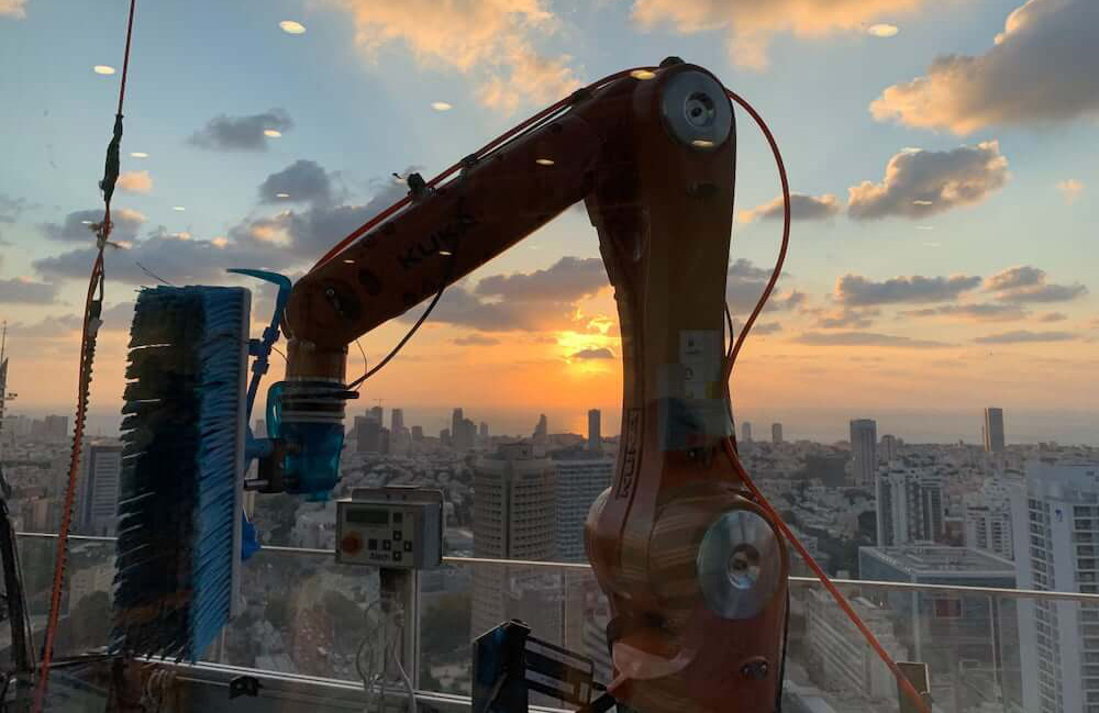 Skyline Robotics 与 Alimak Group 就下一代自动化外墙门禁建立独家合作伙伴关系
