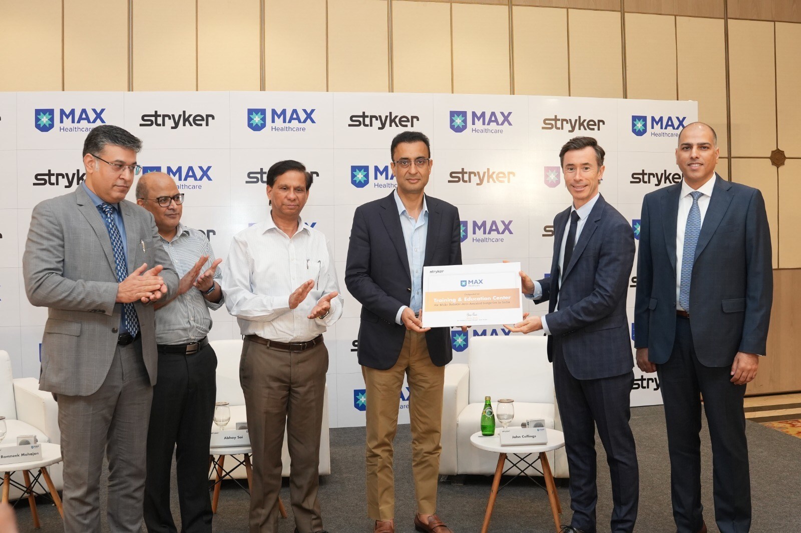 Stryker 与 Max Smart 超级专业医院合作在印度推进机器人关节置换培训