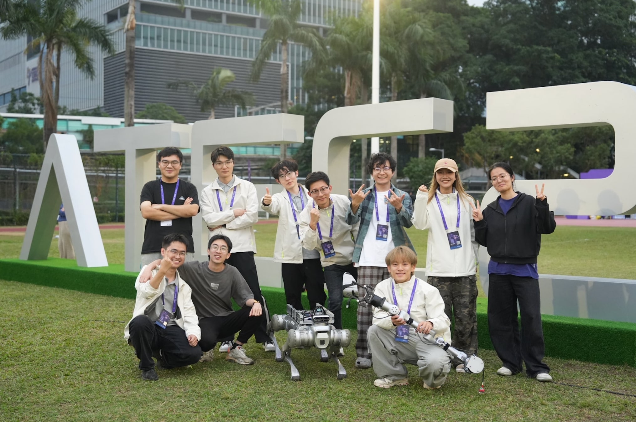 浙江大学凭借突破性的全自动机器人赢得ATEC2025真实世界极限挑战赛