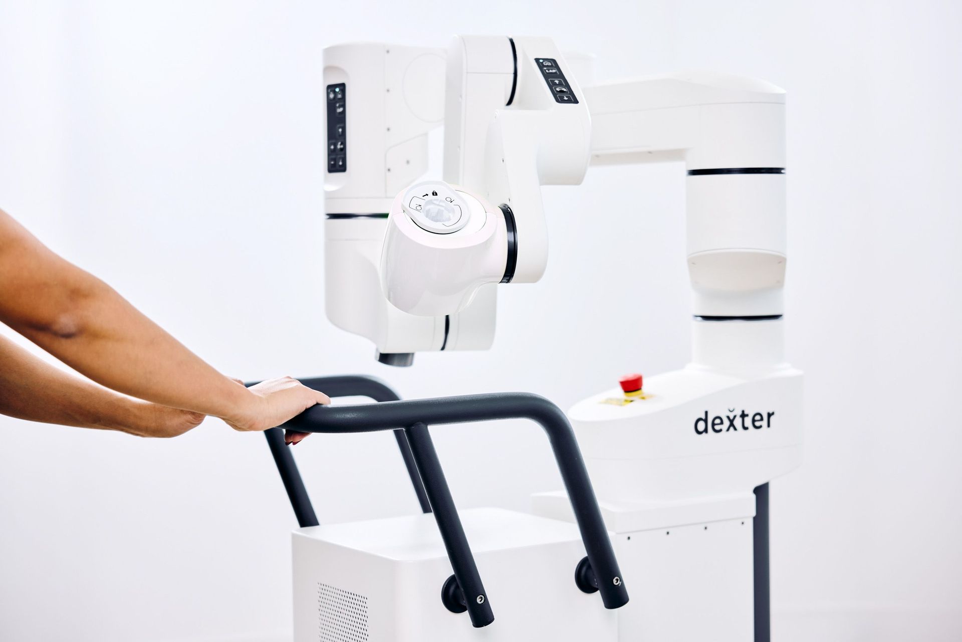 Distalmotion DEXTER机器人系统获FDA腹壁疝修复许可