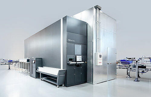 Fairview在美国率先部署BD Vmax 160药房自动化机器人