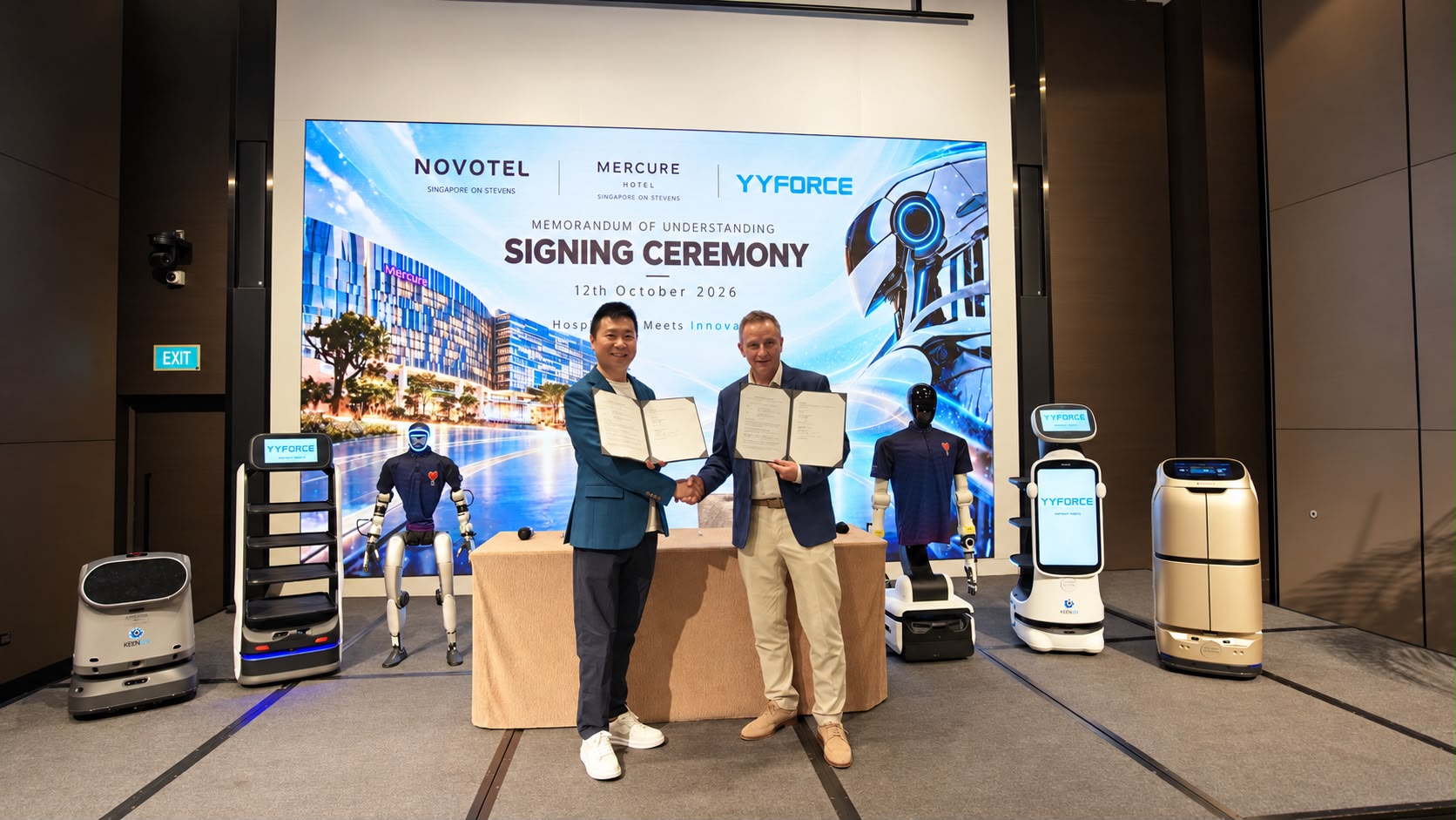 YYForce与新加坡酒店合作部署服务机器人