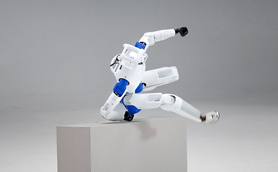 RoboParty发布RP1开源人形机器人,用于具身智能研究