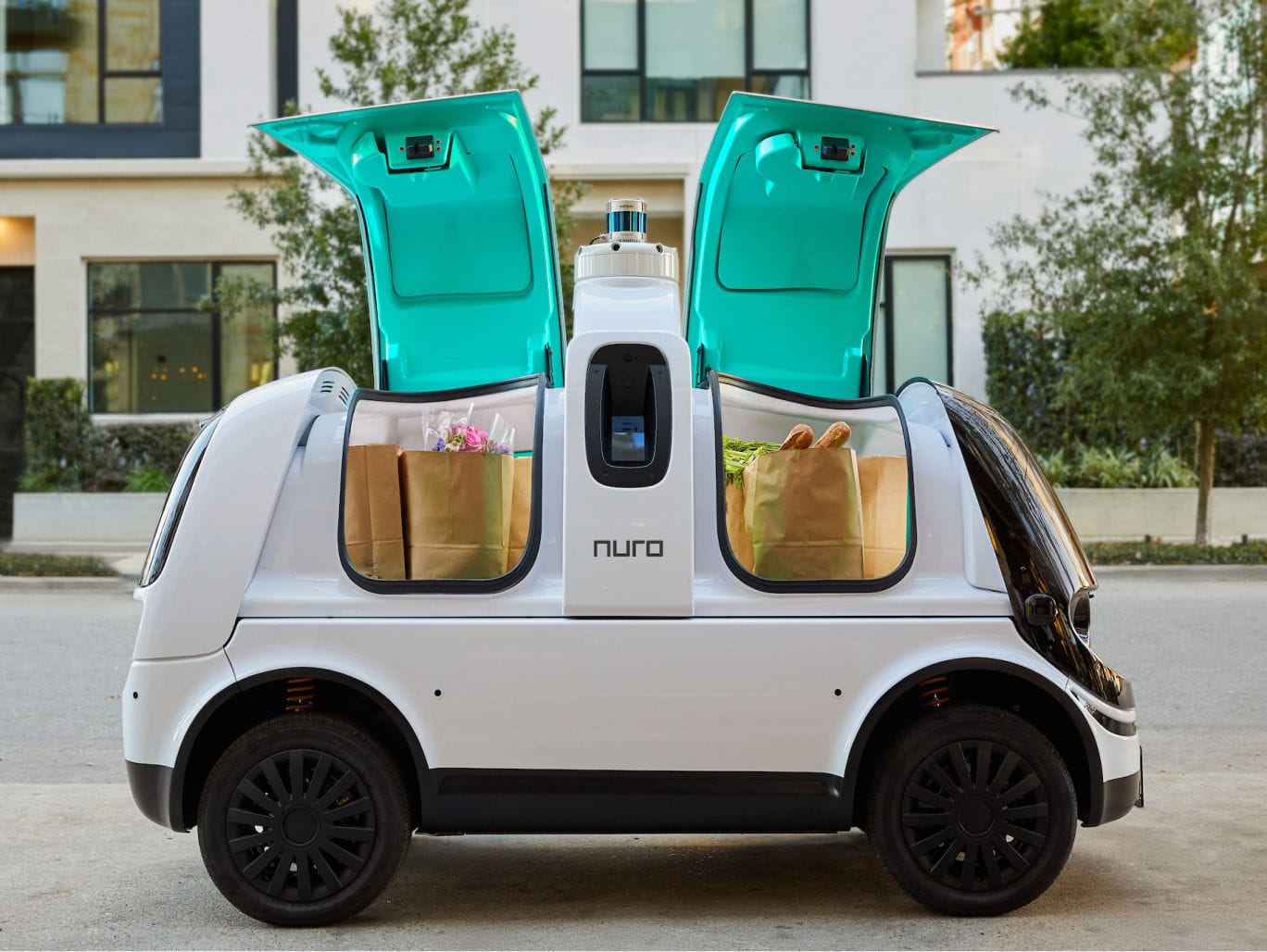 食品送货机器人 R2 用于商业中心 路上 路上