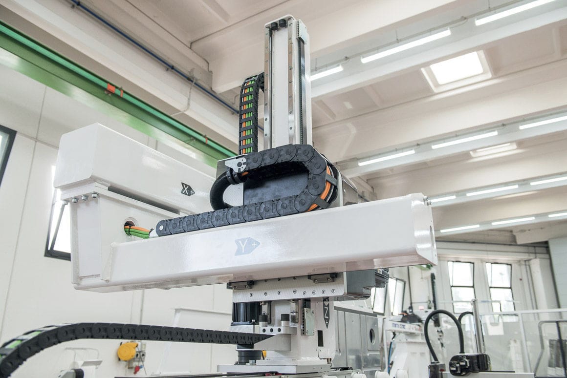 直角坐标机器人 SIDE FAST CNC / VERTICAL CNC 3轴 包装 用于卸货