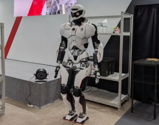 Kawasaki Heavy Industries Kaleido 9 | Humanoid Robot