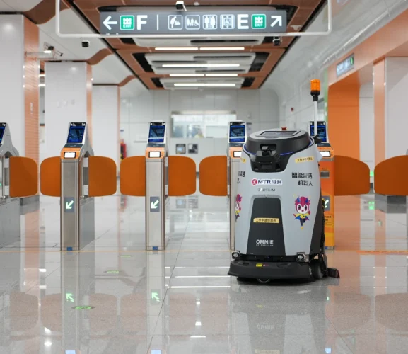 Gausium Omnie Commercial Cleaning Robot product view 29