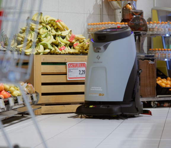 Gausium Omnie Commercial Cleaning Robot product view 38