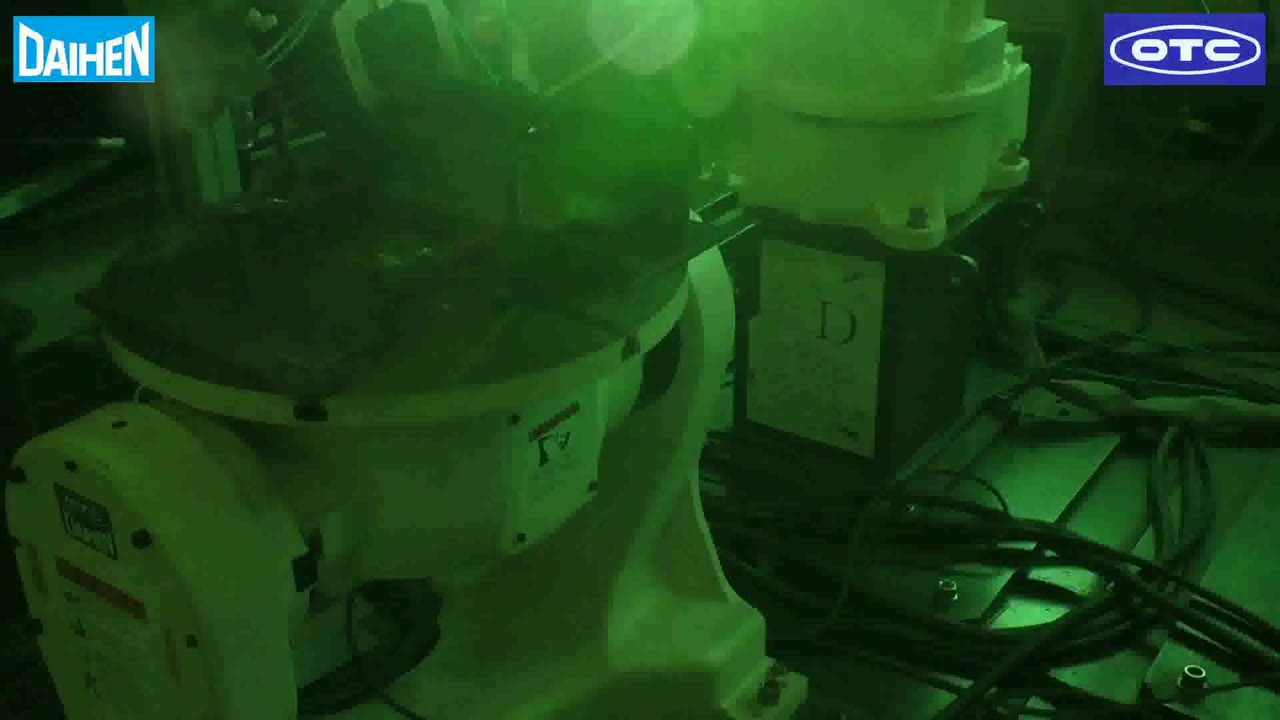 Synchro Feed焊接系统05 低碳钢t2mm角焊向下的超低飞溅焊接