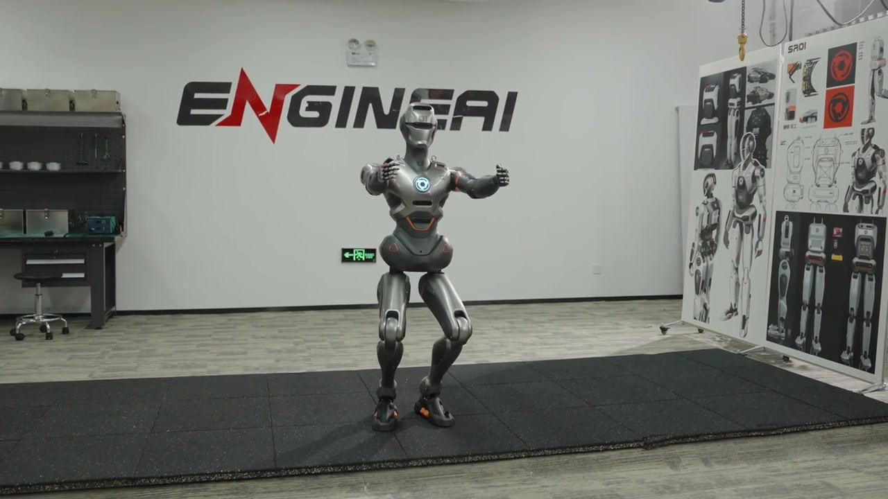 众擎 SE01 实验室全身协调运动