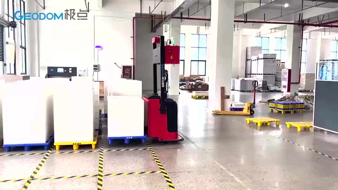 极点智库AGV扫码流转印刷工序物料