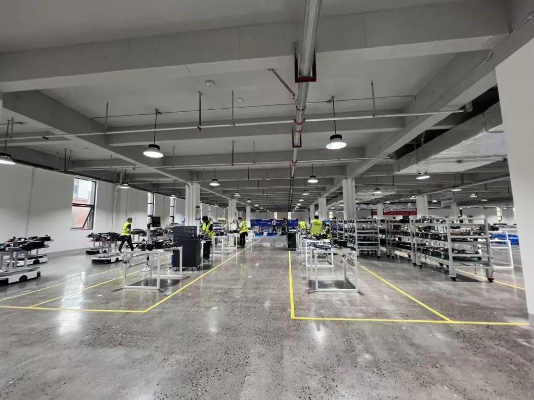 “贵安造”机器人实现全线投产(图4)