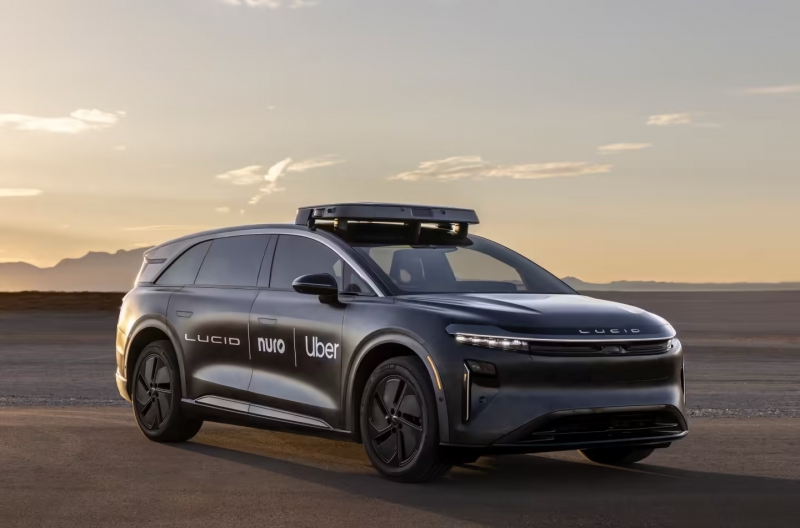 美国造车新势力 Lucid 喜获网约车巨头 Uber 3 亿美元融资,明年将推自动驾驶出租车(图1) 美国造车新势力 Lucid 喜获网约车巨头 Uber 3 亿美元融资,明年将推自动驾驶出租车(图1)
