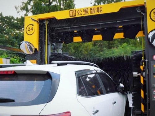 提供一站式智能洗车解决方案,驿公里多元化发展,引领行业变革(图3) 提供一站式智能洗车解决方案,驿公里多元化发展,引领行业变革(图3)