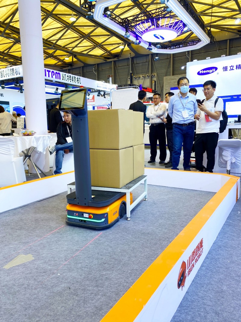 小笨智能搬运方案闪耀2025慕尼黑电子展|以创新赋能智能制造(图3)