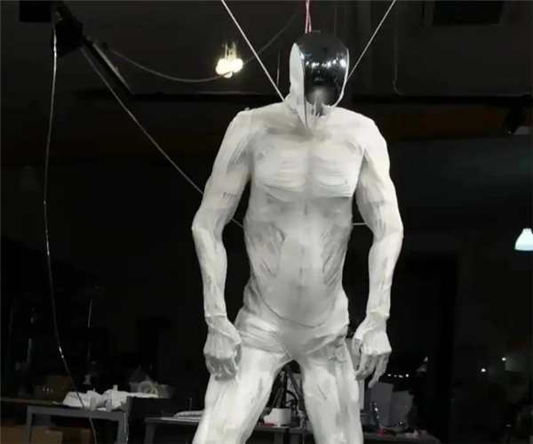 外观惊悚!波兰发布可双足行走肌肉骨骼机器人(图1) 外观惊悚!波兰发布可双足行走肌肉骨骼机器人(图1)