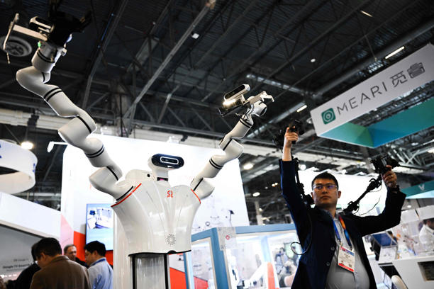 科技巨头围绕人形机器人展开较量 科技巨头围绕人形机器人展开较量(图1)