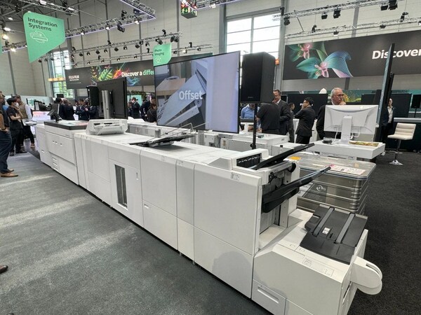 发现非凡：富士胶片创新技术闪亮"2024德鲁巴印刷展"(图6)