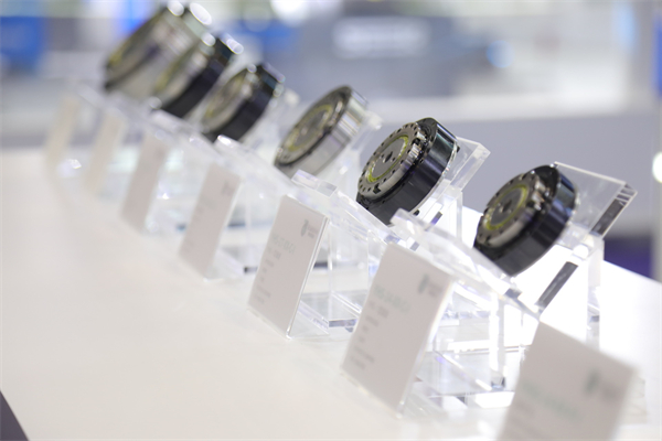 博银谐波亮相IARS机器人展，谐波减速器系列产品引关注(图3)