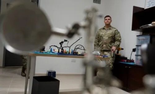 美军加快在中东部署3D打印无人机(图1)