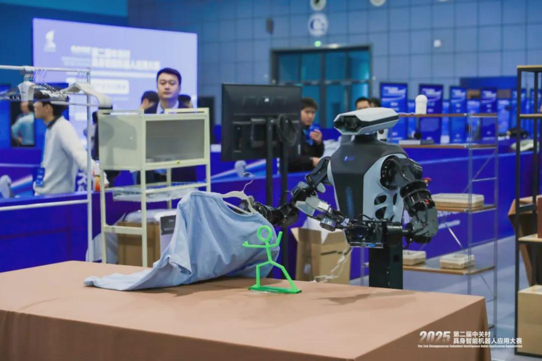 融资超亿元！灵御智能如何把机器人变成“数据采集工厂”？(图3)