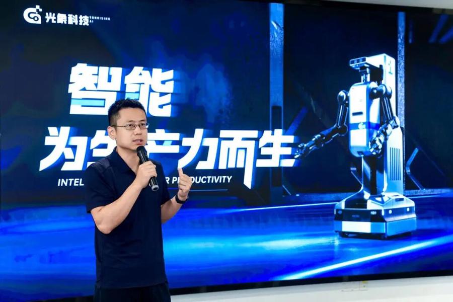 一家成立仅一年的具身智能公司，工业客户为何愿意买单？(图1)