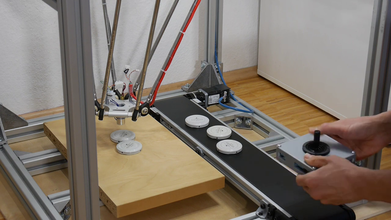 Arduino-based wireless joystick for robot control
