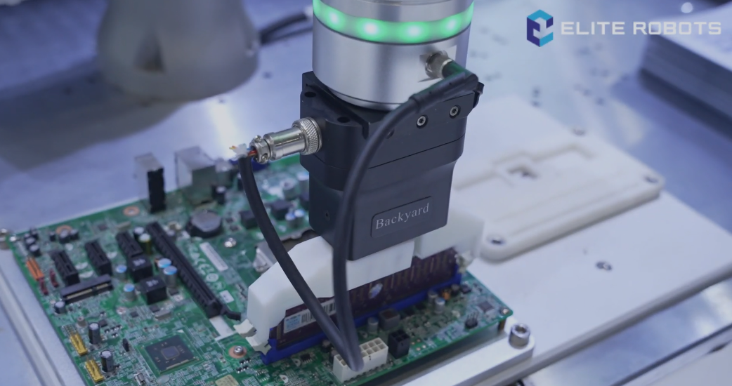 Elite Robots CS66 PCB assembly demonstration