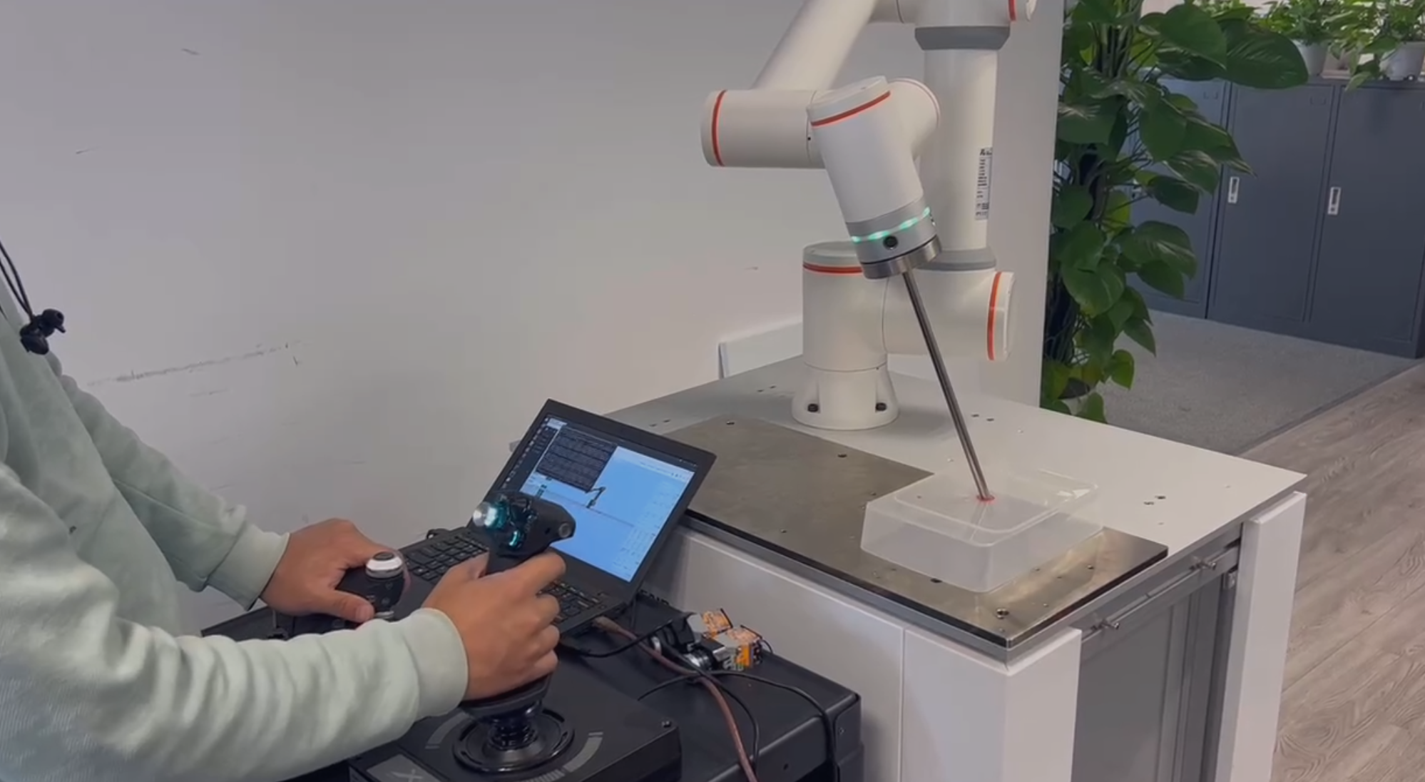 Handstick Control Demonstration for robot surgery with Fairino FR3