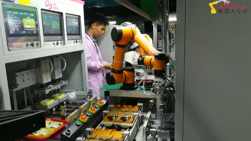 各行业_狭窄空间上下料_遨博协作机器人