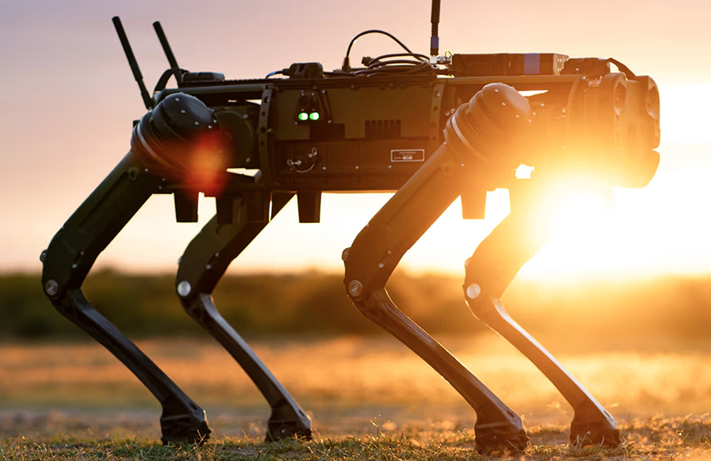在机器人峰会上与 Ghost Robotics 一起回顾腿式机器人 10 年